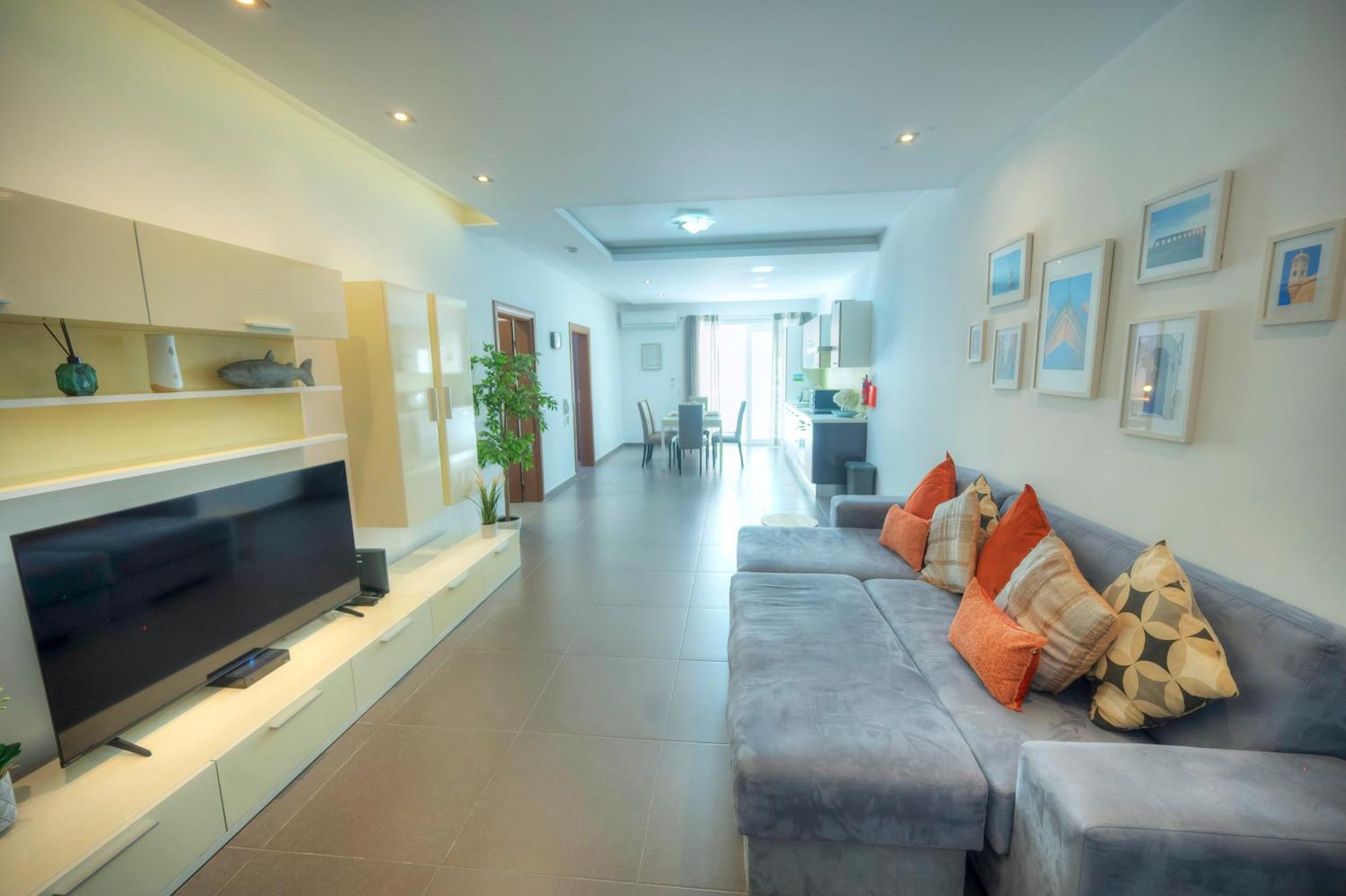 Bright & Large 2Bedrooms In Sliema Center Mpor1-1 Exterior foto